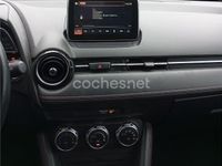 Usado Mazda 2 Luxury 90 CV (66 kW) 2016 Rojo Berlina