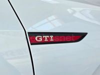 Usado VW Golf VIII GTI 245 CV (180 kW) 2023 Blanco Berlina