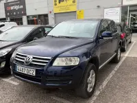 Usado VW Touareg 220 CV (161 kW) 2004 Azul SUV