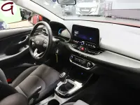 Usado Hyundai i30 101 CV (74 kW) 2023 Rojo Utilitario