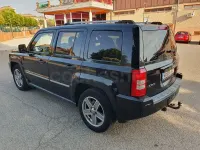 Usado Jeep Patriot Limited 140 CV (102 kW) 2008 Negro SUV