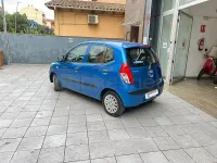 Usado Hyundai i10 Comfort 67 CV (49 kW) 2009 Azul Utilitario