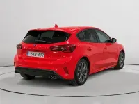 Usado Ford Focus ST-Line 125 CV (91 kW) 2022 Rojo