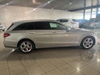 Usado Mercedes C220 170 CV (125 kW) 2015 Gris Familiar