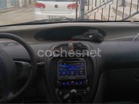 Usado Citroën Xsara Picasso 117 CV (86 kW) 2000 Gris / plata Monovolumen