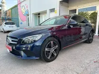Usado Mercedes C200 160 CV (117 kW) 2020 Azul Berlina