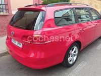 Usado VW Passat 105 CV (77 kW) 2014 Rojo Familiar
