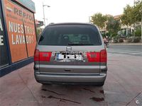 Usado Seat Alhambra Style 140 CV (102 kW) 2010 Marrón Monovolumen