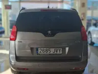 Usado Peugeot 5008 Style 120 CV (88 kW) 2016 Gris Monovolumen