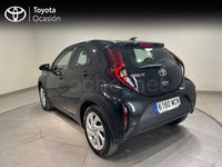 Usado Toyota Aygo X Play 72 CV (52 kW) 2022 Negro SUV