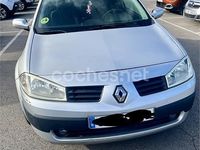 Usado Renault Mégane II Dynamique 115 CV (84 kW) 2005 Gris / plata Berlina