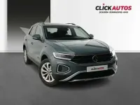 Usado VW T-Roc Life 110 CV (80 kW) 2024 Azul SUV