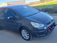 Usado Ford S-MAX Trend 145 CV (106 kW) 2007 Gris / plata Monovolumen