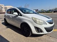 Usado Opel Corsa Cosmo 95 CV (69 kW) 2011 Blanco Utilitario