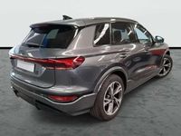 Usado Audi e-tron S-Line 225 kW (306 CV) 2024 Gris SUV