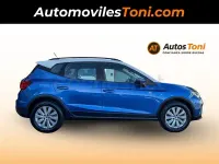 Usado Seat Arona Xperience 110 CV (80 kW) 2023 Azul SUV