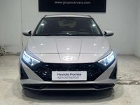 Usado Hyundai i20 101 CV (74 kW) 2025 Gris Utilitario
