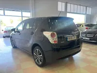 Usado Toyota Verso Advance 112 CV (82 kW) 2016 Negro Monovolumen