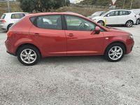 Usado Seat Ibiza Copa 90 CV (66 kW) 2011 Burdeos Utilitario