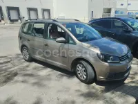 Usado VW Touran Advance 105 CV (77 kW) 2012 Beige Monovolumen