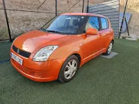Usado Suzuki Swift GL 92 CV (67 kW) 2006 Naranja Utilitario