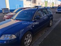 Usado VW Passat Advance 130 CV (95 kW) 2003 Azul Familiar