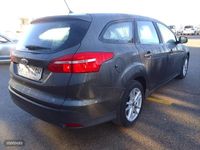 Usado Ford Focus 125 CV (91 kW) 2018 Gris Familiar