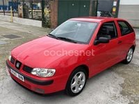 Usado Seat Ibiza 75 HP (55 kW) 2002 Vermelho Citadino