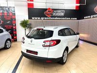 Używany Renault Mégane GrandTour Business 95 KM (69 kW) 2016 Biały Kombi