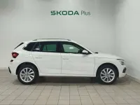 Usado Skoda Kamiq Selection 116 CV (85 kW) 2025 Blanco SUV