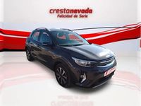 Usado Kia Stonic 120 CV (88 kW) 2021 Gris / plata SUV