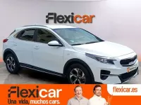 Usado Kia XCeed 120 CV (88 kW) 2022 Blanco SUV