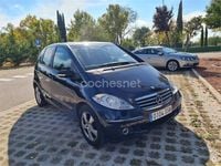Usado Mercedes A150 Avantgarde 95 CV (69 kW) 2006 Negro Monovolumen