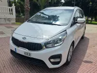 Usado Kia Carens 115 CV (84 kW) 2018 Blanco Monovolumen