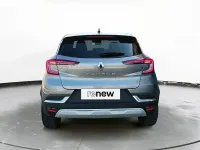 Używany Renault Captur Techno 140 KM (102 kW) 2023 Szary SUV