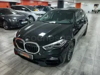 Usado BMW 120 Sport Line 170 CV (125 kW) 2024 Negro Berlina
