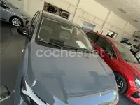 Nuevo Dacia Sandero Journey 101 CV (74 kW) 2025 Gris / plata Berlina
