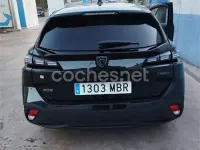 Usado Peugeot 308 SW Allure 130 CV (95 kW) 2022 Negro Familiar