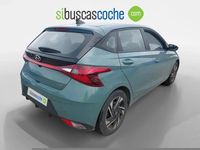 Usado Hyundai i20 100 CV (73 kW) 2022 Verde Utilitario