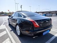 Usado Jaguar XJ Premium Luxury 275 CV (202 kW) 2011 Negro Berlina