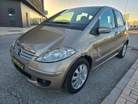 Usado Mercedes A180 Avantgarde 109 CV (80 kW) 2009 Beige Monovolumen