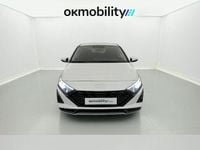 Usado Hyundai i20 100 CV (73 kW) 2024 Atlas white Utilitario