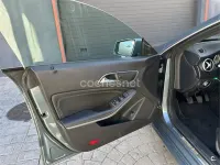 Usado Mercedes CLA200 Urban 156 CV (114 kW) 2013 Azul Coupe