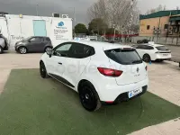 Usado Renault Clio IV Dynamique 90 CV (66 kW) 2014 Blanco Berlina