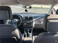 Usado VW Touran Advance 140 CV (102 kW) 2013 Gris / plata Monovolumen