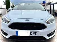Usado Ford Focus Trend 120 CV (88 kW) 2018 Blanco Berlina