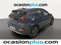 Usado Hyundai Bayon 100 CV (73 kW) 2023 Gris SUV