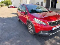 Usado Peugeot 2008 Allure 130 CV (95 kW) 2017 Rojo SUV