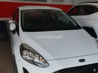 Usado Ford Fiesta Trend 85 CV (62 kW) 2019 Blanco Utilitario