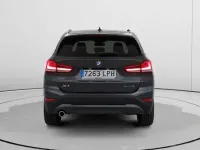 Usado BMW X1 Advantage 136 CV (100 kW) 2021 Gris SUV